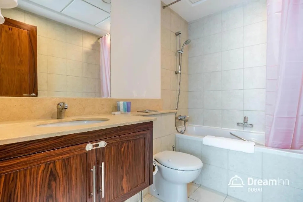 Dream Inn 1Br Apartments - Burj Residence With Fountain View Dubai United Arab Emirates